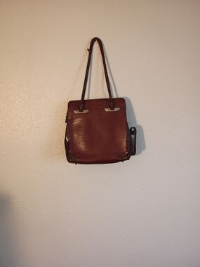 Structured Croc-Texture Shoulder Bag in Burgundy